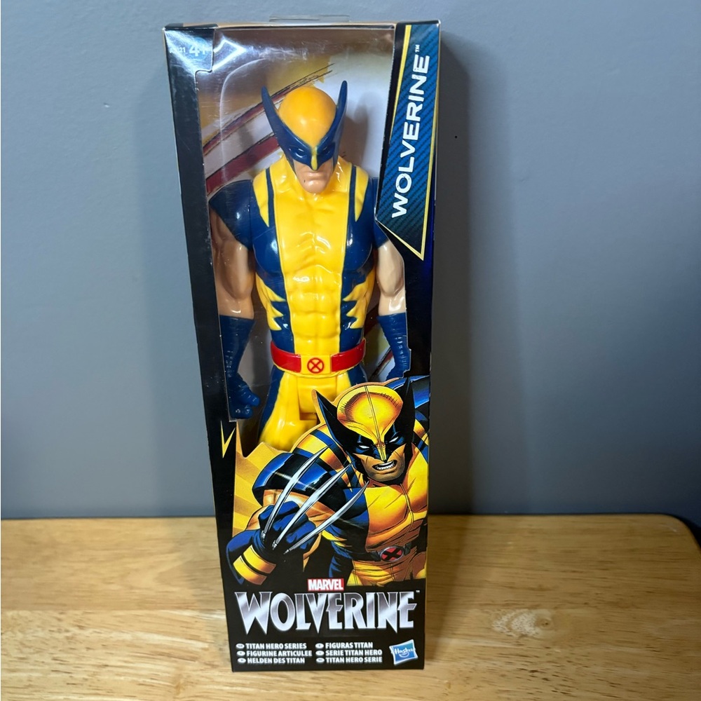NEW IN BOX Marvel Wolverine X-Men Titan Hero Series 12 inch Action Figure